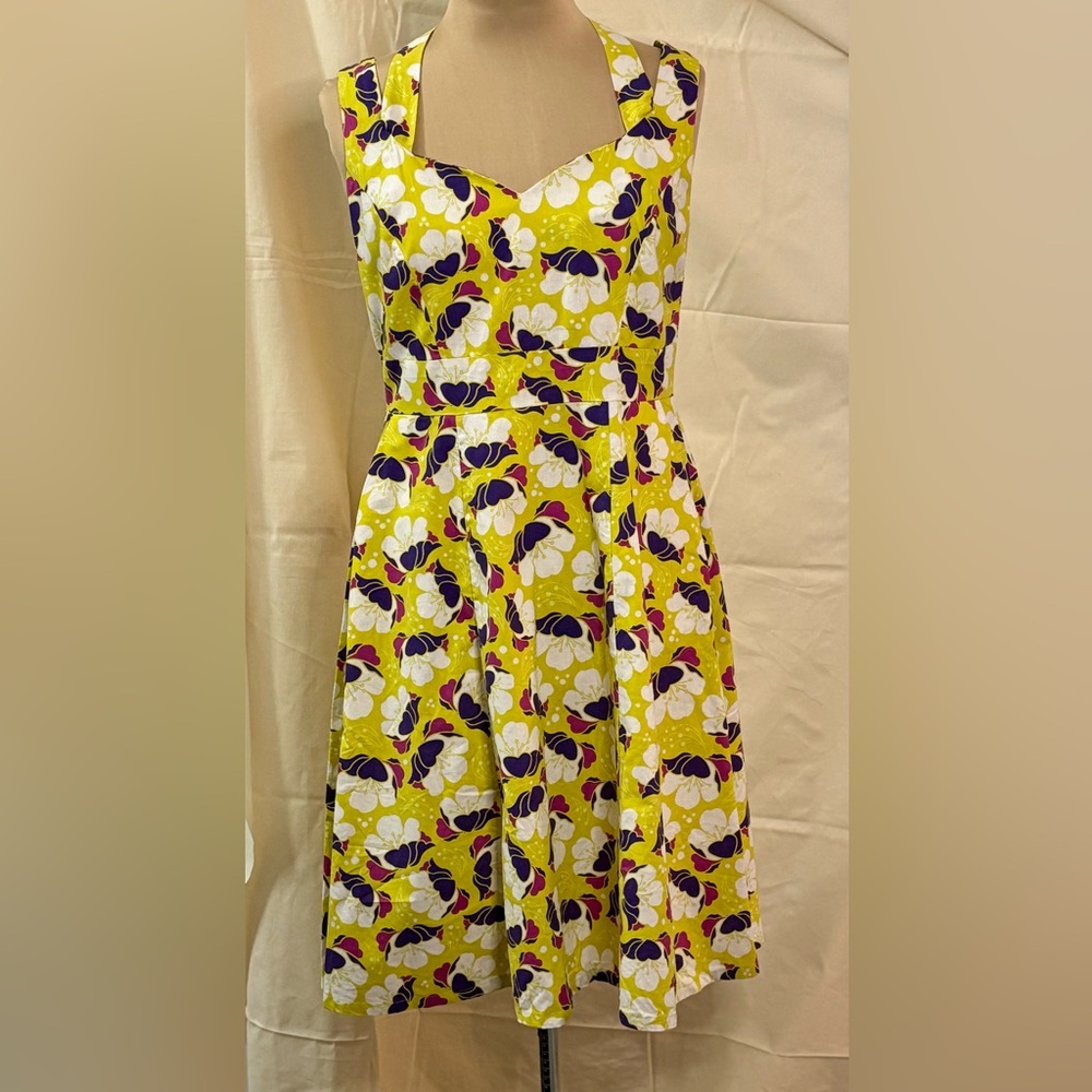 Cherry Velvet Bright Green Sundress Sweetheart Neckline Sleeveless
